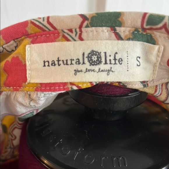 Natural Life Multicolor Floral Top - Picture 2 of 4